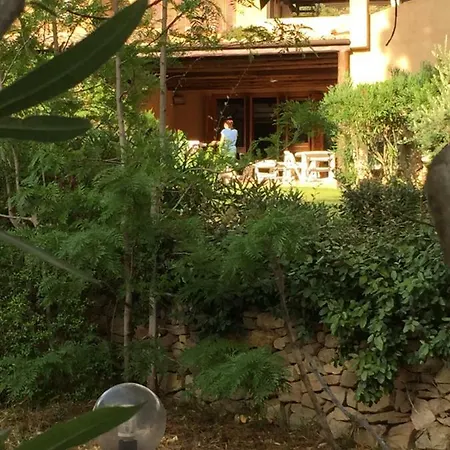 Villa Le Rocce